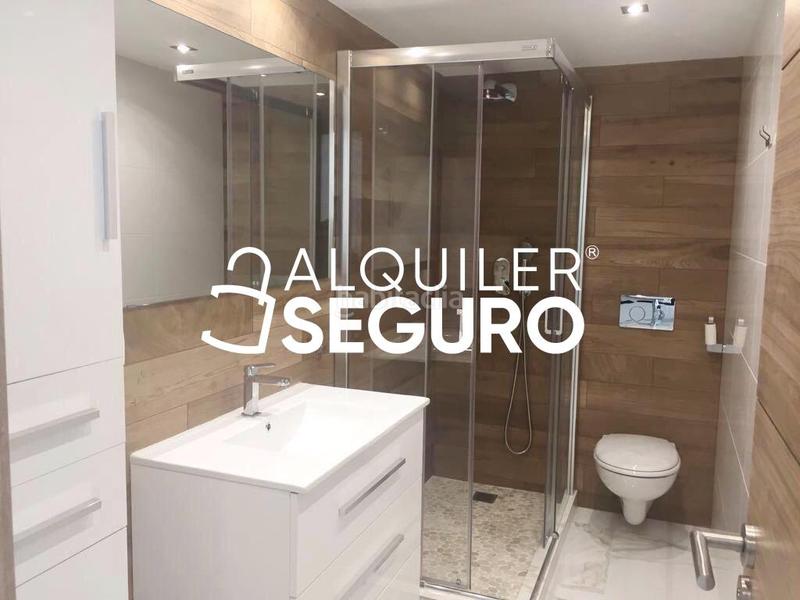 Foto 276ff414-12d8-4504-99db-cf28f588c2c8. Alquiler piso  av. madrid en Playa Levante Benidorm