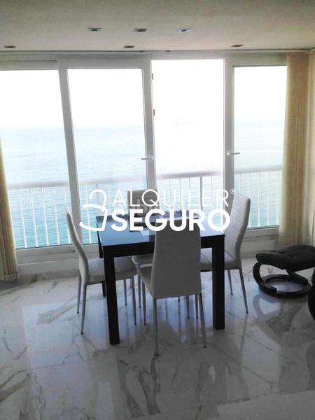 Foto 44fcef02-517a-4164-9847-ffee180407b8. Alquiler piso  av. madrid en Playa Levante Benidorm