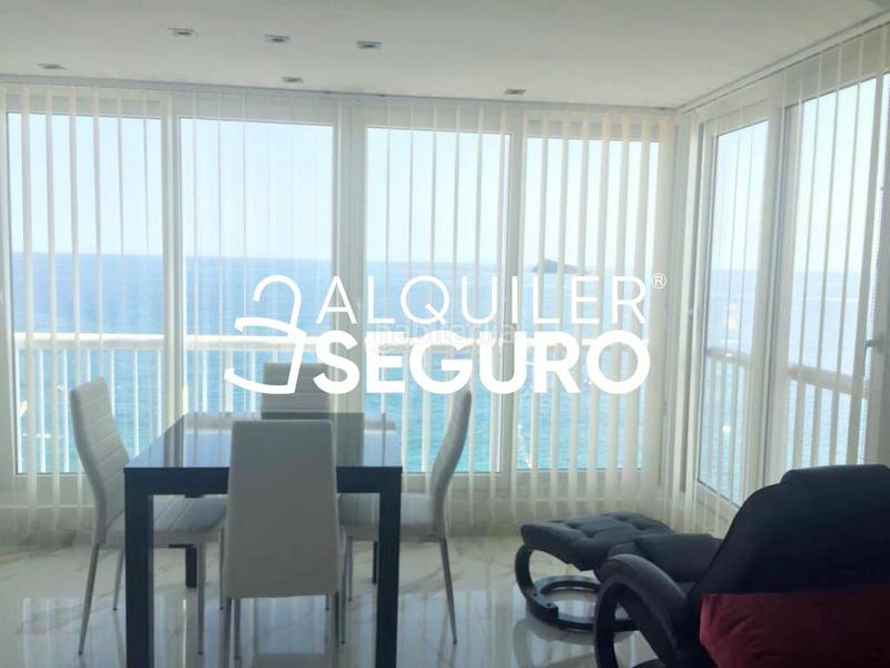 Foto 7323d86f-16e7-4c0a-bf2c-e2946f810807. Location appartement avec parking piscine dans Playa Levante Benidorm