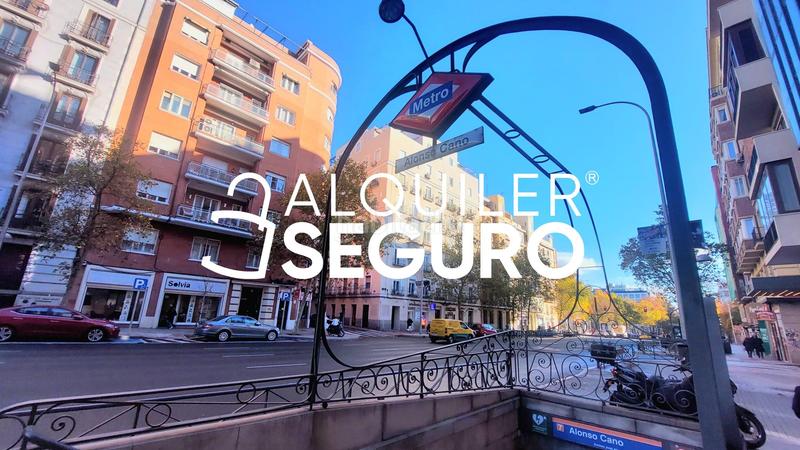 Foto 7d1c9bf1-c909-461f-9b41-544e2aedb32e. Lloguer pis amb aparcament a Ríos Rosas-Nuevos Ministerios Madrid