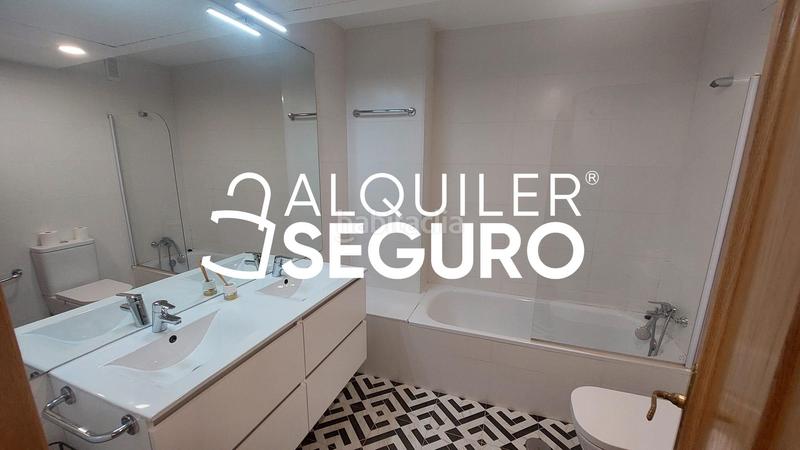 Foto 0192c17b-820e-4375-b422-3f2070fceb26. Location appartement avec parking dans Ríos Rosas-Nuevos Ministerios Madrid