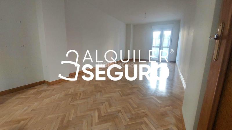 Foto 074516ce-4512-4ddb-bb89-6d2a585f7725. Location appartement avec parking dans Ríos Rosas-Nuevos Ministerios Madrid