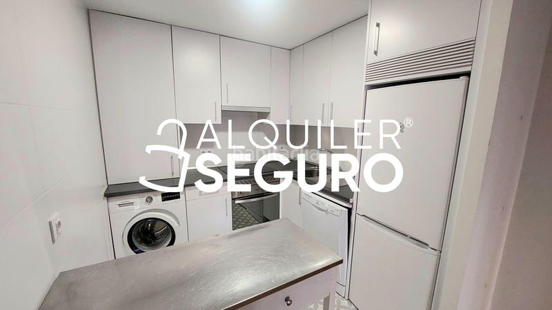 Foto 48ed6cab-1658-49d9-9f87-48611e4982ae. Location appartement avec parking dans Ríos Rosas-Nuevos Ministerios Madrid