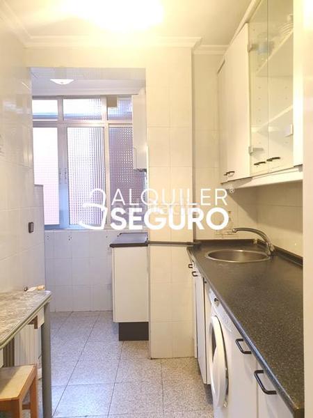 Foto 71d5d8ea-ab58-4e9e-a759-620e432e1d8a. Affitto appartamento con riscaldamento in Juan de la Cierva Getafe