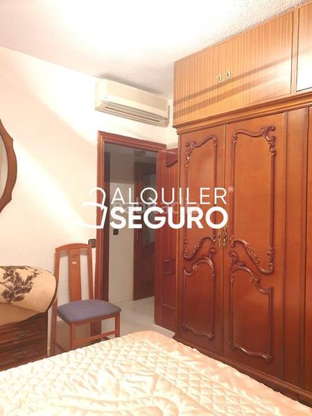 Foto ad3b3bb6-dbf9-4034-9e6a-22bc18233be3. Rent flat with heating in Juan de la Cierva Getafe