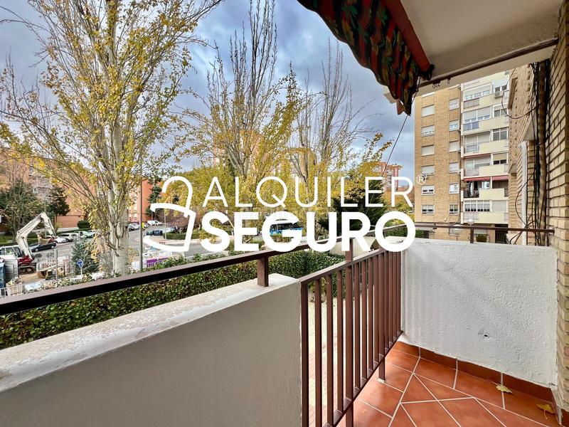 Foto 593b699f-fdc5-4e87-9d4b-73c7fabb0e43. Lloguer pis amb calefacció piscina a Pinar del Rey Madrid