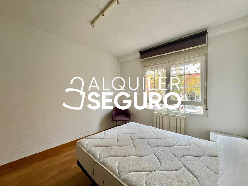 Foto 20a066be-6c55-4010-898d-08899b2c4f77. Rent flat with heating pool in Pinar del Rey Madrid