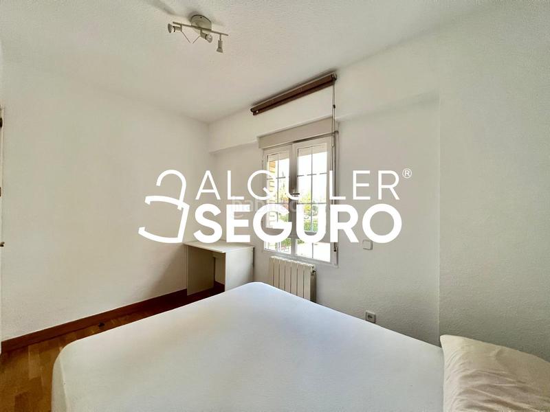 Foto 428758ac-2e9b-41c4-91c7-f22dff0ff171. Rent flat with heating pool in Pinar del Rey Madrid