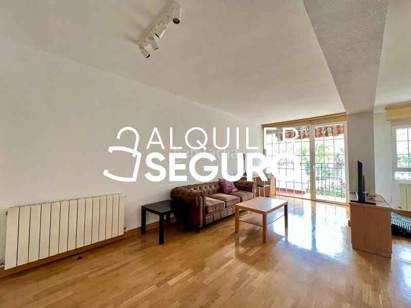 Foto 613768c4-2ac2-4d2f-888d-c45388dd30f8. Rent flat with heating pool in Pinar del Rey Madrid