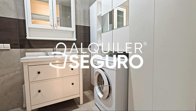 Foto 4f54e734-3269-459b-aa1f-187715d4315c. Rent flat in Alfalfa - Santa Cruz Sevilla