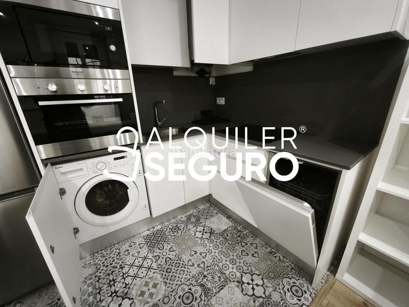 Foto b15b9244-3591-4fdf-97c2-13b7a393cd27. Miete etagenwohnung mit heizung in Alfonso Zaragoza