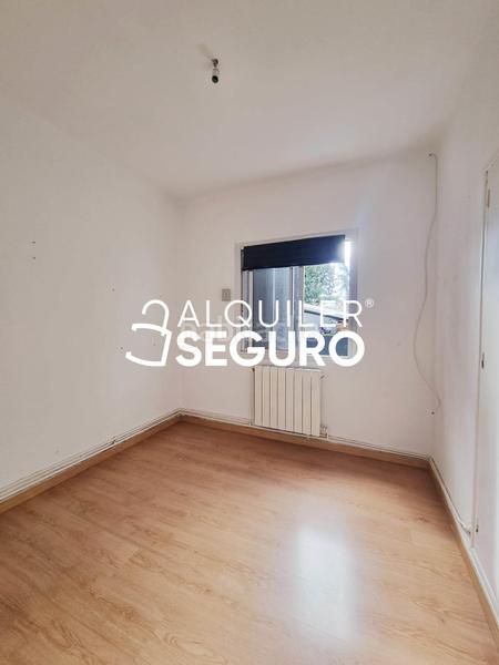 Foto 48b2d640-c67e-4a22-858f-b47036ffb239. Alquiler chalet  c nogal en Collado Mediano