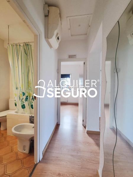 Foto 788828fb-9ad9-4d7d-972b-30e2236d455d. Alquiler chalet  c nogal en Collado Mediano