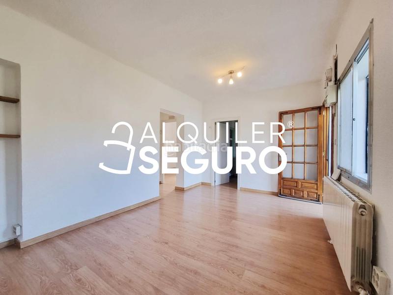 Foto b1b62d19-9409-4c09-bd26-fa32df304258. Alquiler chalet  c nogal en Collado Mediano