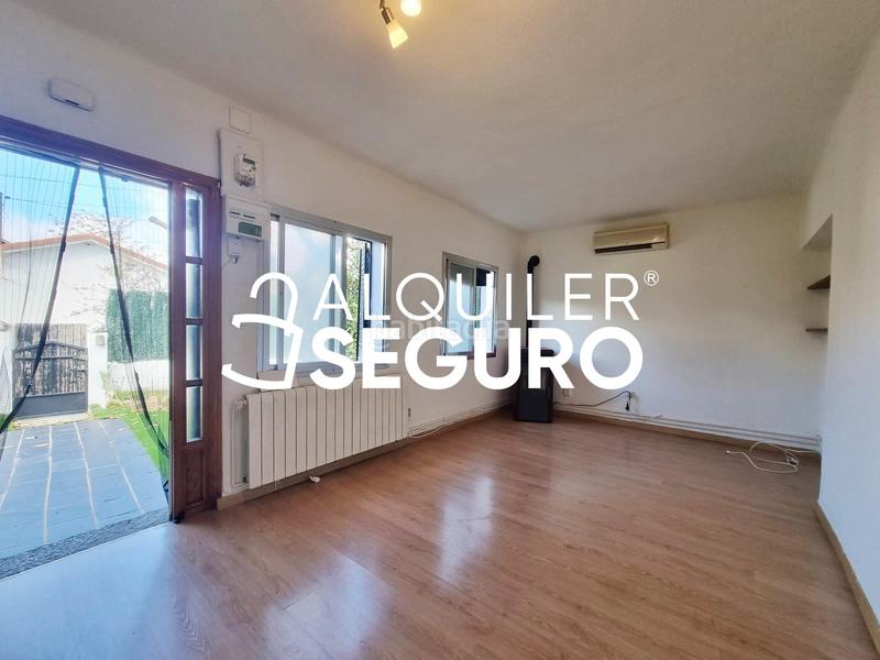 Foto d30fdb60-86e2-4f1e-9986-35fc91929a9f. Alquiler chalet  c nogal en Collado Mediano