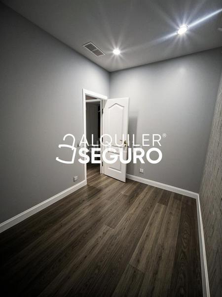 Foto 0767ae63-6e79-4de5-973d-bd6f9f34cf1f. Miete etagenwohnung mit heizung in Pacífico Madrid