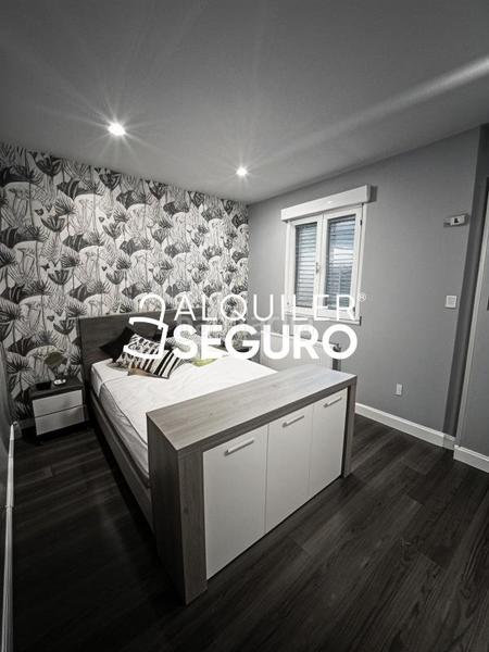 Foto f03e13f1-be30-400f-8adf-e98b1f3f4723. Rent flat with heating in Pacífico Madrid