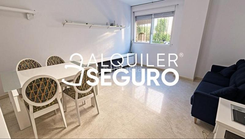 Foto 6dd38aa3-1aeb-4d35-9234-df794f0563e9. Miete etagenwohnung in San Jerónimo - La Bachillera Sevilla