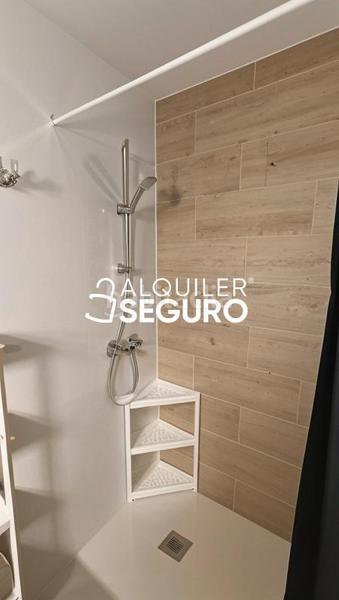 Foto 7737ffca-c01c-4756-9282-170c71e173b8. Rent flat in San Jerónimo - La Bachillera Sevilla