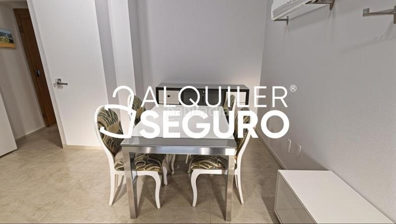 Foto f2d8cf58-3e84-4ee7-92fa-7a1f398fc7d2. Rent flat in San Jerónimo - La Bachillera Sevilla