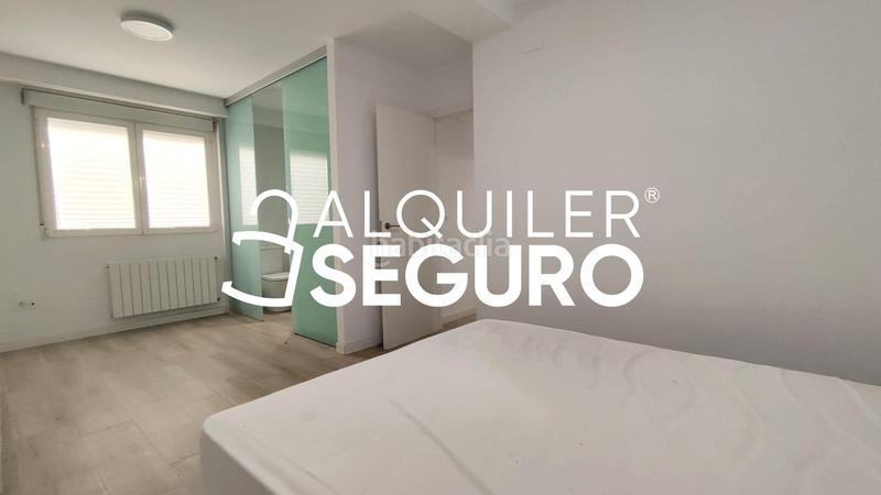 Foto e53d907a-7e5f-4698-877e-9bb322ea74c8. Alquiler piso  pl. almansa en El Pilar Valencia