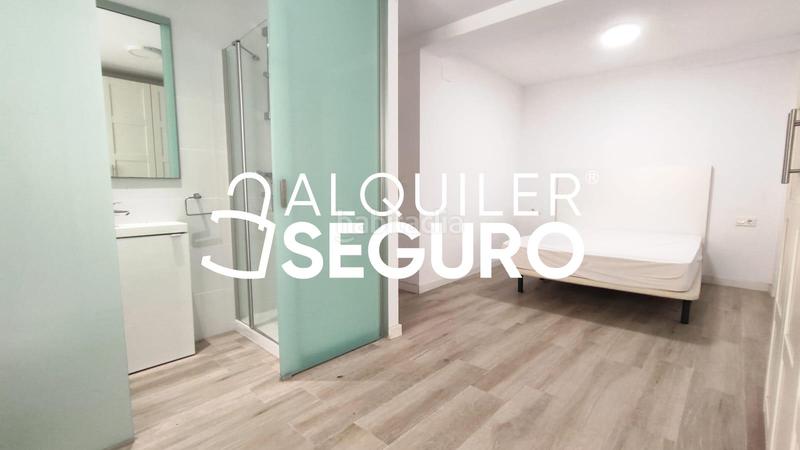 Foto 273f04ea-b9a5-41e2-aaf3-404dc49b74d5. Rent flat with heating parking in El Pilar Valencia