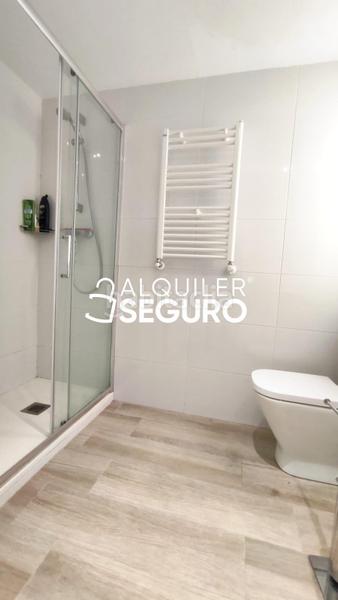 Foto 98730891-d678-4710-a682-84406676f902. Rent flat with heating parking in El Pilar Valencia