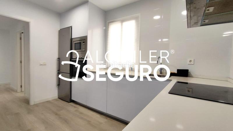 Foto f7a3e922-5e21-4d8a-8e25-2fa3de21f944. Rent flat with heating parking in El Pilar Valencia