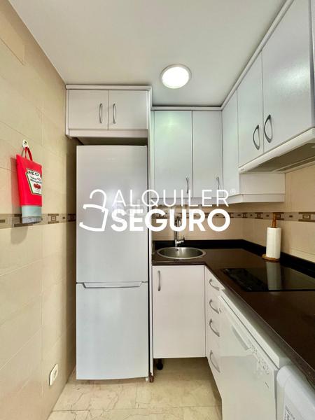 Foto b1210ea8-b31a-4dae-9142-72f8680d8d3c. Miete etagenwohnung mit pool in Canillas Madrid