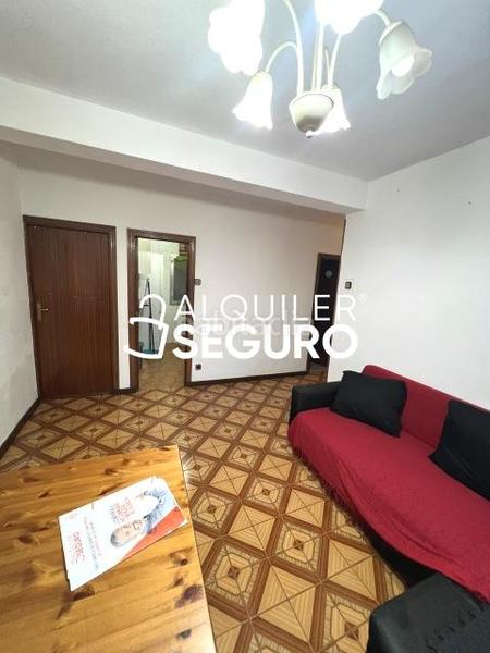 Foto 574e4d38-0092-47f3-94ea-fdf5f086954f. Location appartement avec chauffage dans San Cristóbal Madrid
