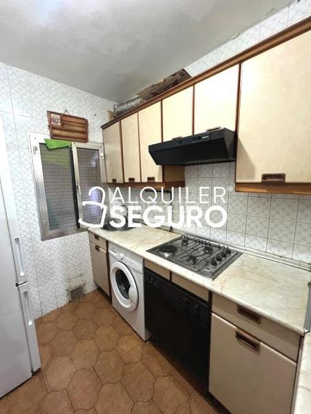 Foto 3db7fea4-7f81-4750-bc39-8b871eb8f76e. Rent flat with heating in San Cristóbal Madrid