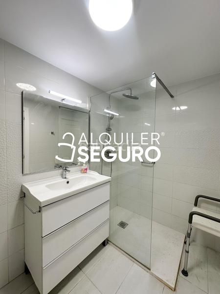 Foto 409514ad-4141-40f8-b3f2-c79e902c3073. Affitto appartamento con riscaldamento parcheggio piscina in Majadahonda