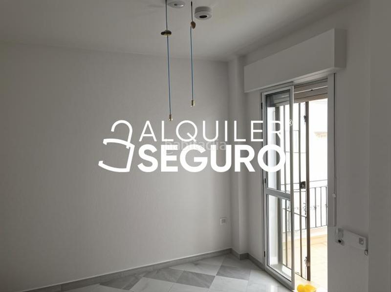 Foto 7aa6f652-d06b-464a-8e21-0341fb998cb3. Alquiler chalet  c huéznar en Vista Azul - Consolación Dos Hermanas