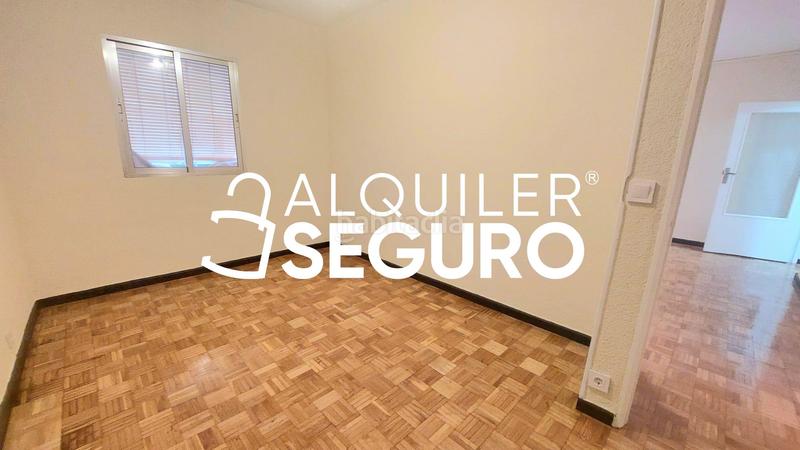 Foto b61e8233-5fb2-4389-a805-aced58defcd5. Alquiler piso  c de casalarreina en Ambroz Madrid