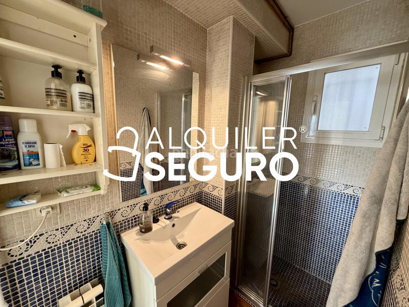 Foto b9212fa3-ee54-4cb6-9792-a8a1d28d1363. Alquiler piso  c Marroquina en Marroquina Madrid