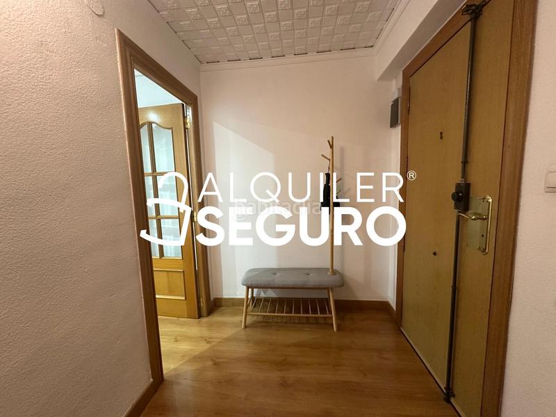 Foto 584a5ac0-2152-4bfc-b1c5-19fb8925b550. Alquiler piso  av. guillem anglesola en Aiora Valencia