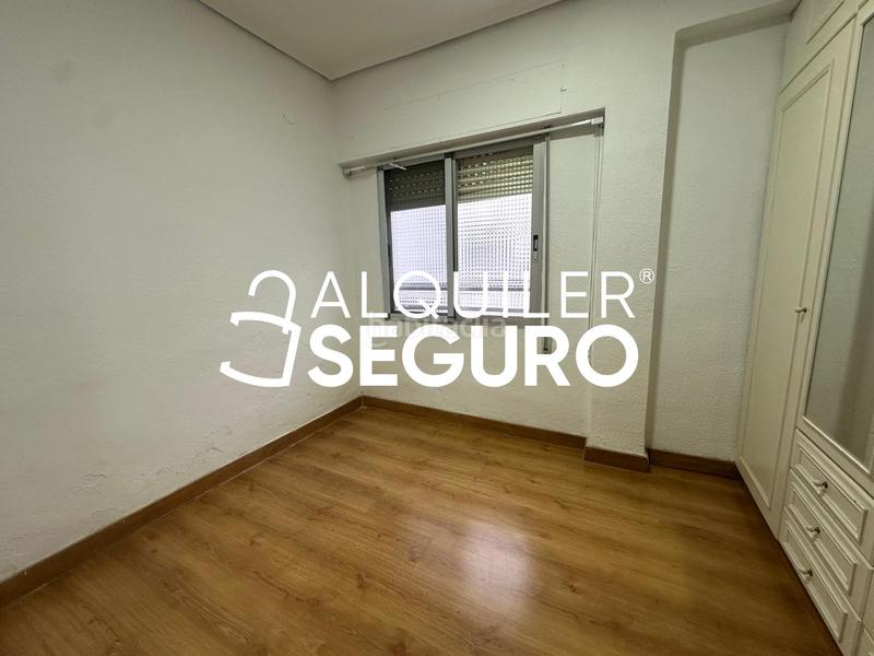 Foto 7f2b0026-fb4b-4792-a658-5d0175220668. Alquiler piso  av. guillem anglesola en Aiora Valencia