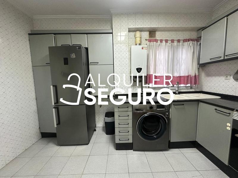 Foto 188cfd58-de9c-4f8a-b505-0f63235d90d3. Lloguer pis a Aiora Valencia