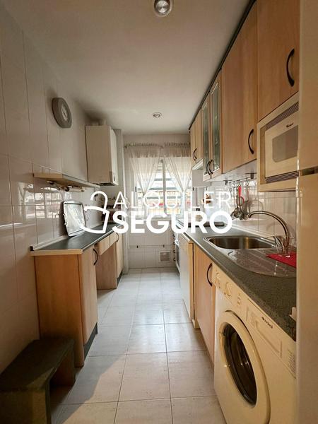 Foto 3c07e59b-a0dc-4656-981a-dff716f5e328. Alquiler piso  trav. la cerca los molinos en Molinos (Los)