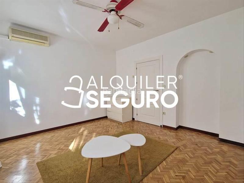 Foto c9a9e44a-464e-42a4-a53c-95a47f68ad29. Location appartement avec chauffage dans Moscardó Madrid