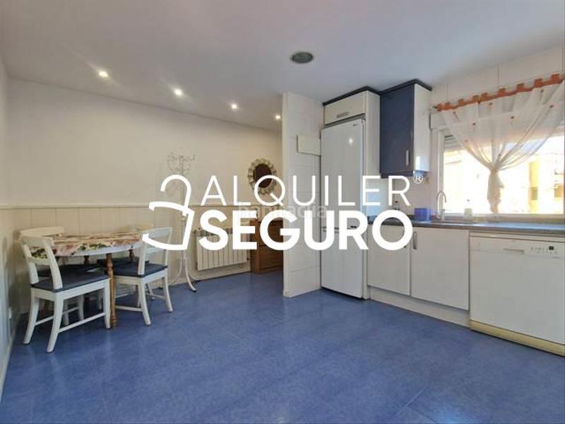 Foto f41ad4a2-5b6c-4847-9026-d8750ee7ce16. Miete etagenwohnung mit heizung in Moscardó Madrid