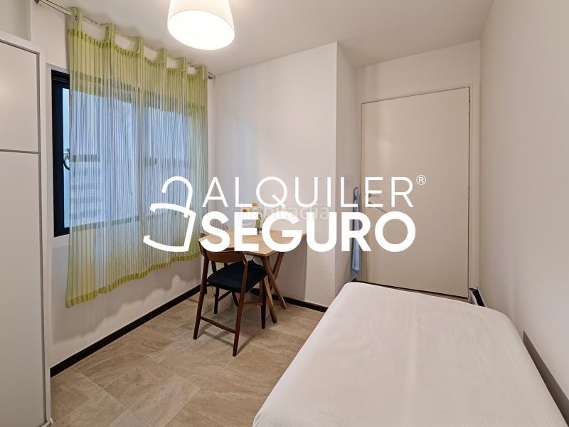 Foto 524c7b47-4f05-432b-805d-d4b28bd4eb67. Alquiler piso  c grupo los principes en Villegas Sevilla