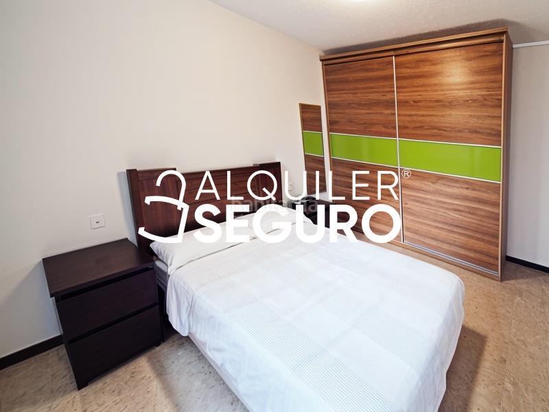 Foto 7015bc0c-0e6f-4630-a2fd-b70161e19c47. Alquiler piso  c grupo los principes en Villegas Sevilla