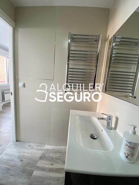 Foto a63b2f72-d192-475b-ae84-e86f9317ba3e. Affitto appartamento con riscaldamento in Entrevías Madrid