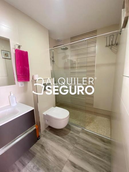 Foto b03a2d59-660a-46b4-827d-dc3108c76baf. Miete etagenwohnung mit heizung in Entrevías Madrid