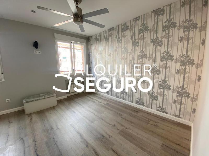 Foto 192ba932-94a9-4a3f-9c44-a6f42939edec. Rent flat with heating in Entrevías Madrid