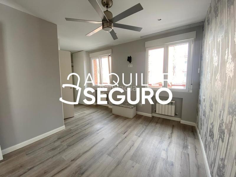 Foto 81bc18c8-c479-4072-93d1-1abc32c44c58. Rent flat with heating in Entrevías Madrid