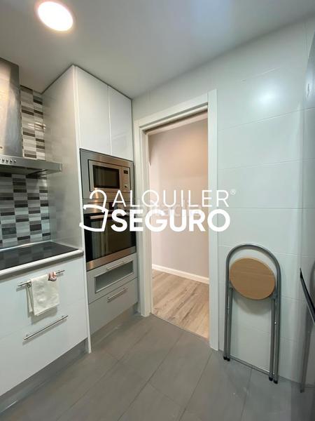 Foto e787c74b-f58b-43d5-a80b-d535ca0f8daa. Rent flat with heating in Entrevías Madrid