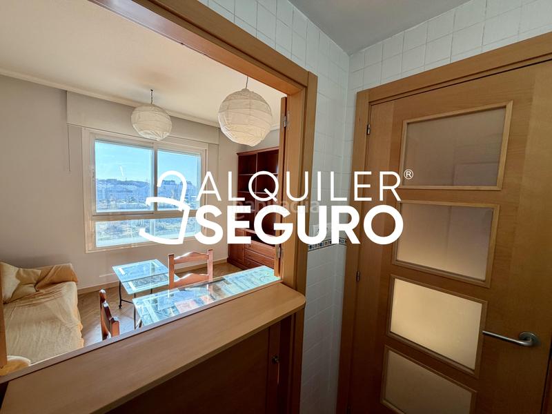 Foto 2cde9ebd-70f5-4cfe-a899-f07fe231c6af. Rent flat with heating parking pool in Villaverde Alto Madrid