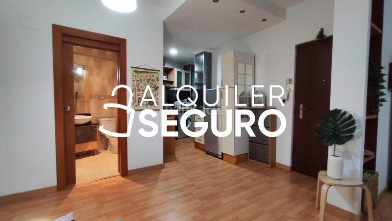 Foto aa722788-8d5f-427b-9a95-5abed294c3a1. Lloguer pis a Arrancapins Valencia